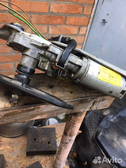 Привод заднего стеклоочистителя фольксваген шаран