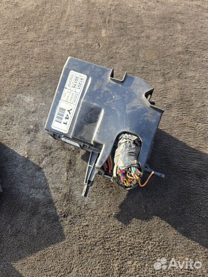 Блок предохранителей Hyundai Accent