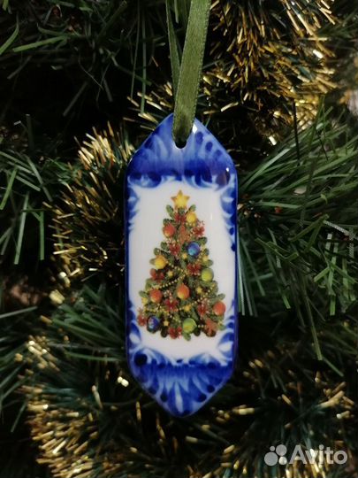 Подарочный набор конфет из Гжели