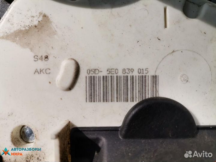 Замок двери задней левой seat Toledo 4 2013