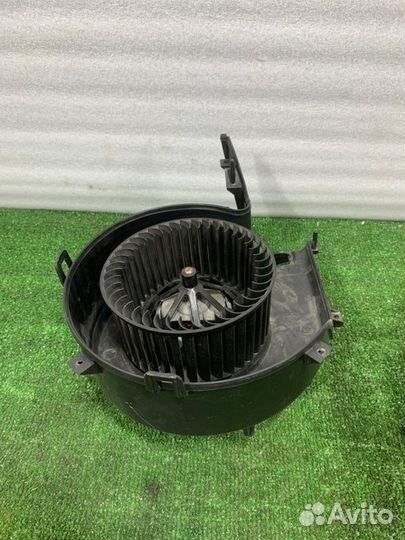 Моторчик печки Opel Vectra седан Z18XE 2005