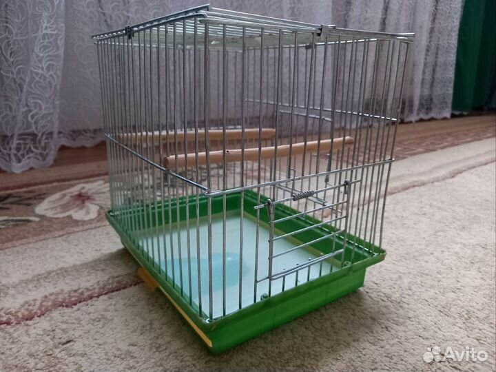 Маленькая клетка для птиц