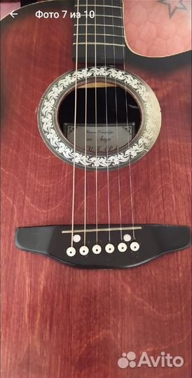 Электроакустическая гитара