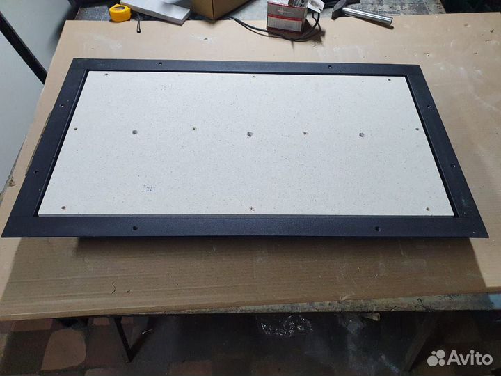 Люк напольный