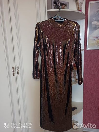 Вечернее платье