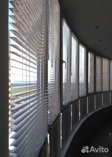 Горизонтальные жалюзи E8240-Q6746