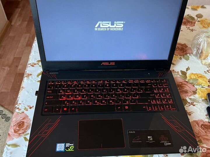 Игровой ноутбук asus