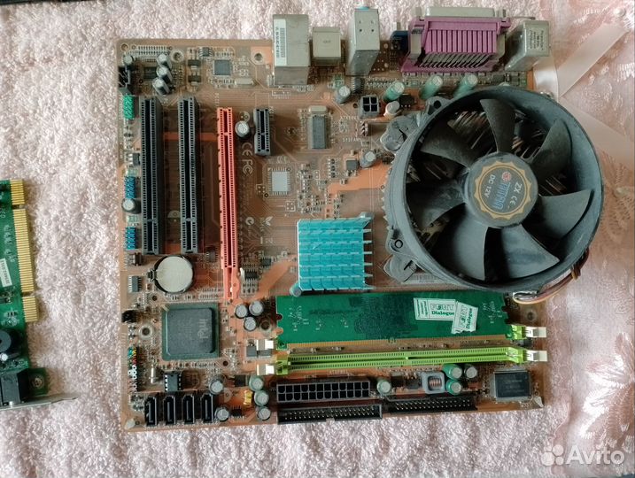 Детали от компьютера