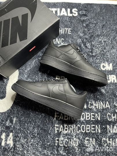 Nike air force 1 supreme