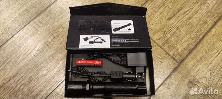 Фонарь светодиодный тактический