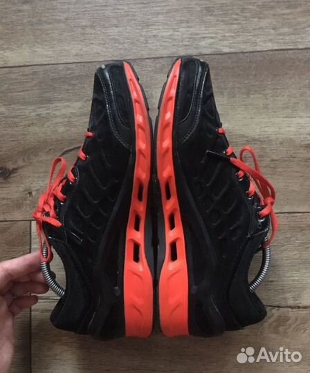 Кроссовки adidas clima cool