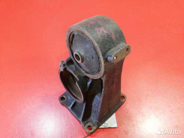 Подушка двигателя задняя Toyota Windom VCV10