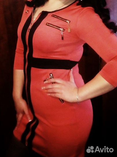 Продам платья