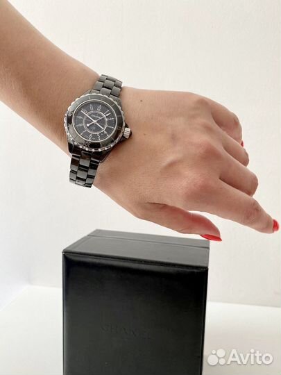 Часы Chanel J12 (оригинал)
