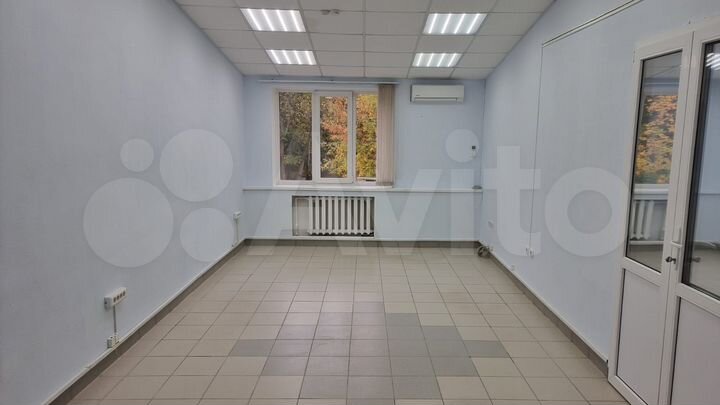 Офис на Злобина, 2 кабинета, 54.4 м²