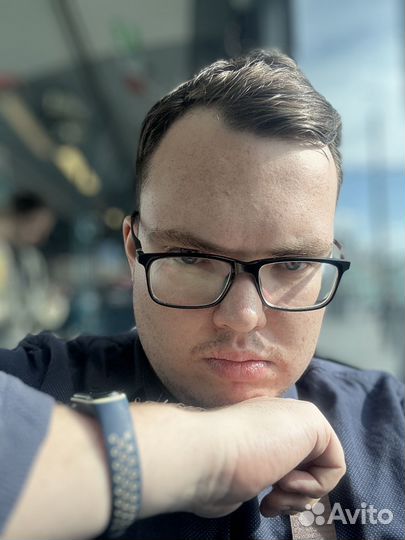 Помощник Логиста