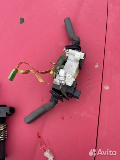 Подрулевые переключатели вольво с40 стрекоза