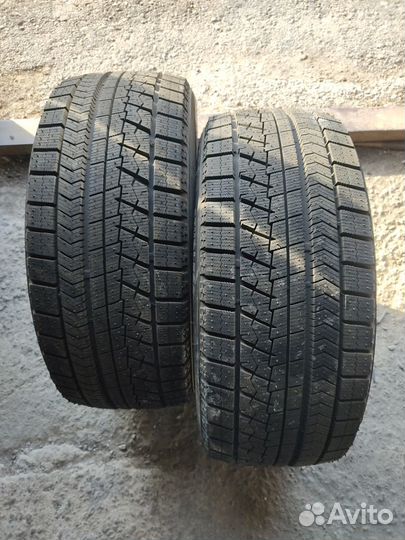 Bridgestone Blizzak VRX 245/45 R17 95S