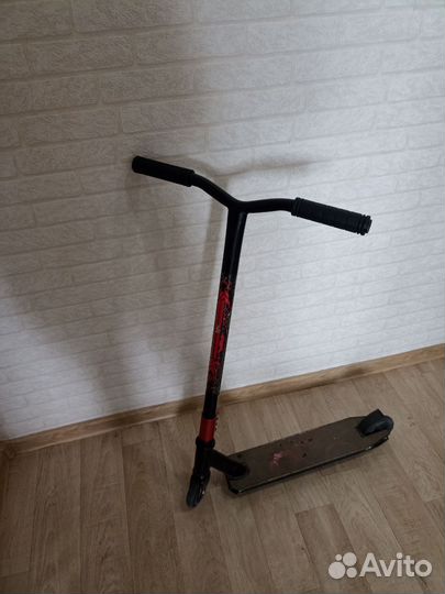 Трюковой самокат