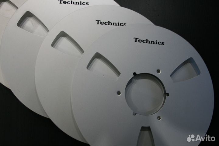 Катушки, бобины.метал.26,7 см