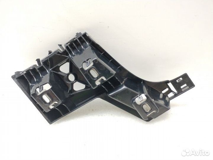 Кронштейн бампера задний правый Mercedes-Benz