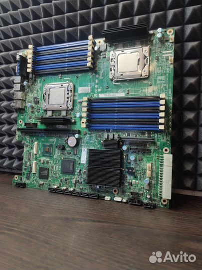 Комплект SSI CEB Intel S5520UR + 2 x xeon E5504
