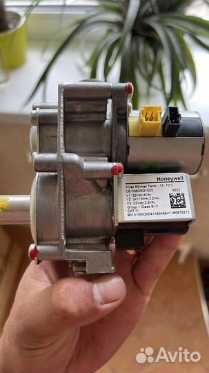 Газовый клапан на котел Vaillant