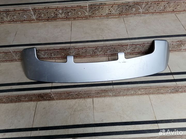 Спойлер Митсубиси шариот 3