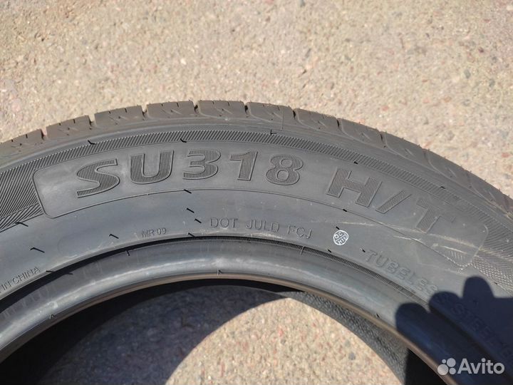 Westlake SU318 225/65 R17 106V