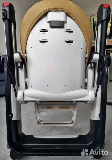 Стульчик для кормления Peg Perego Siesta Follow Me