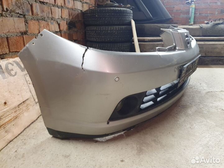 Бампер передний nissan tiida latio c11