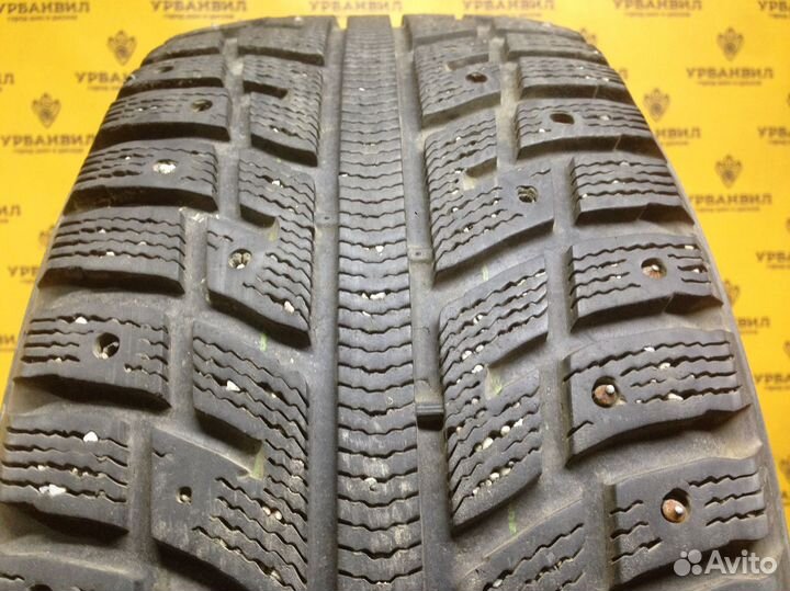 Kumho I'Zen KW22 215/55 R17 98T