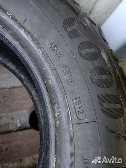 Goodyear Ultragrip Ice Arctic 175/70 R14 84T