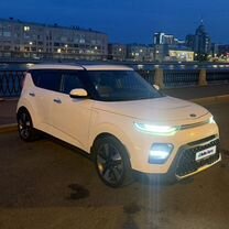 Kia Soul 2.0 AT, 2019, 81 000 км, с пробегом, цена 2 200 000 руб.