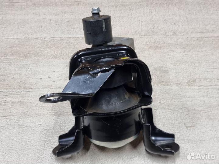 Опора двигателя, правая - Toyota, 1230521160