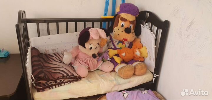 Детская кроватка