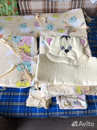 Бортики в детскую кроватку