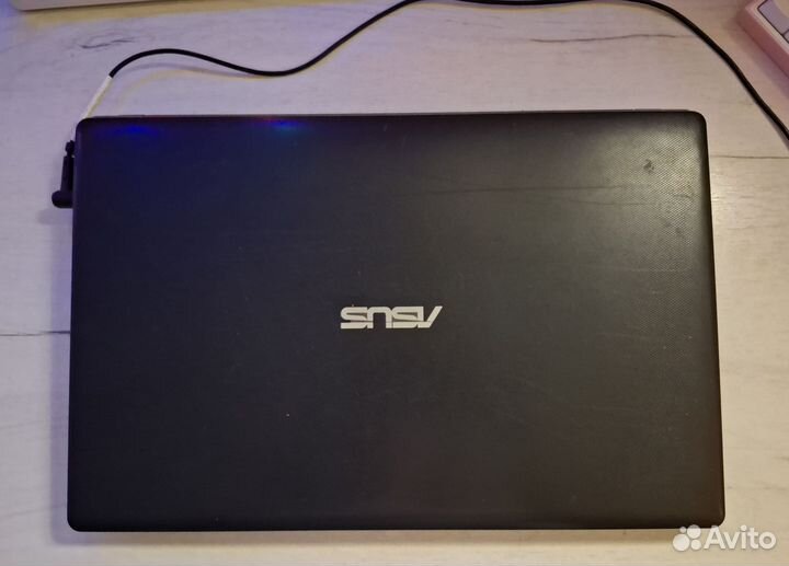 Ноутбук asus