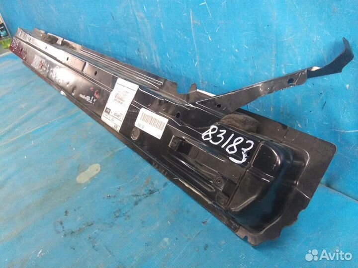 Порог правый Infiniti Q50 (V37) 2013