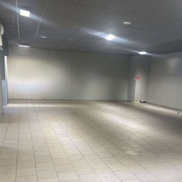Свободного назначения, 140 м²
