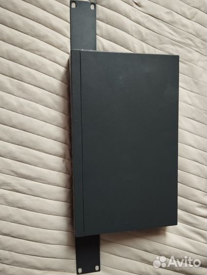 Коммутатор TP-link tl-sg1024de