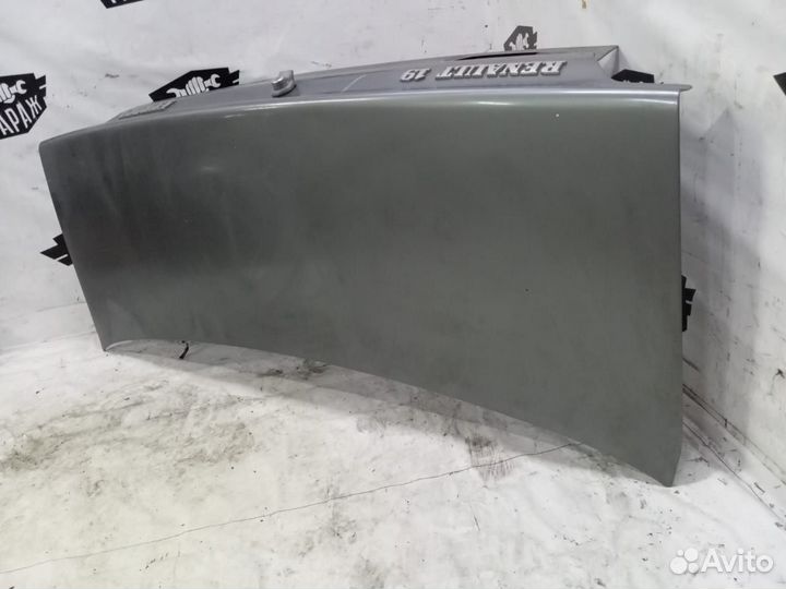 Крышка багажника Renault 19