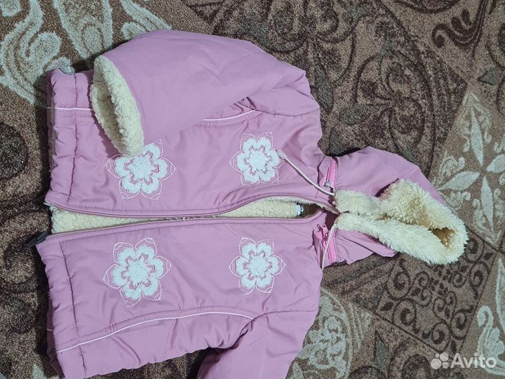 Куртка 92-98 на девочку