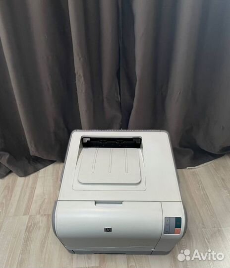 Цветной лазерный принтер HP CP1215