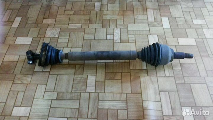 Привод(шрус) Рено Лагуна2.2.0 МКПП