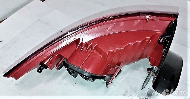 Фонарь задний правый, наружный Audi A6 C6