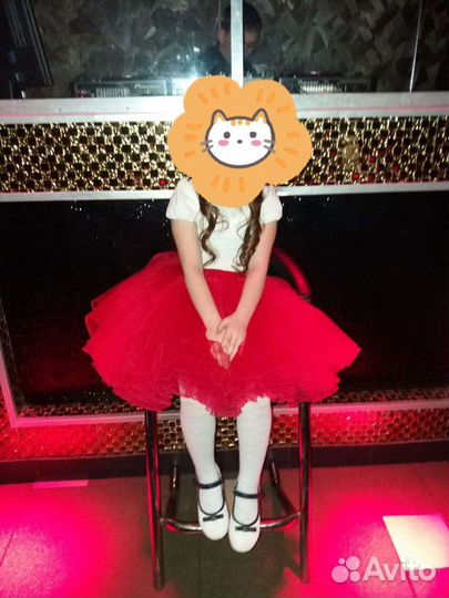 Нарядная одежда для девочки