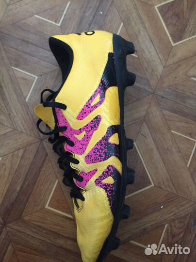 Бутсы футбольные