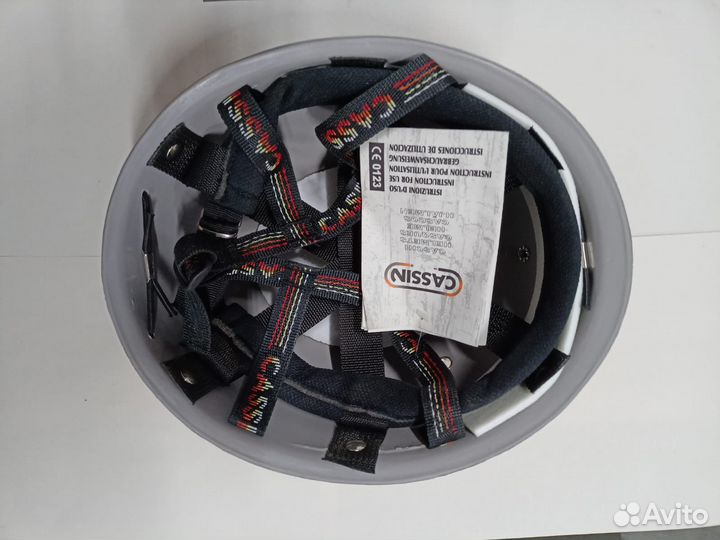 Каски для альпинизма и скалолазания новые