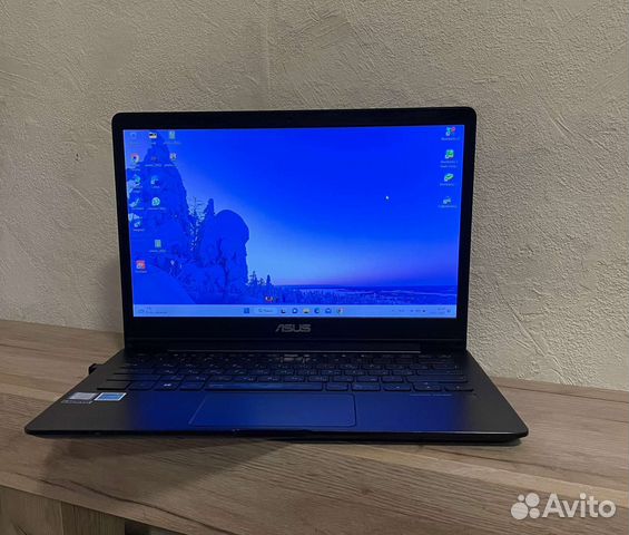 Ноутбук asus